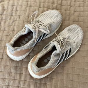 Women’s ultraboosts shoes